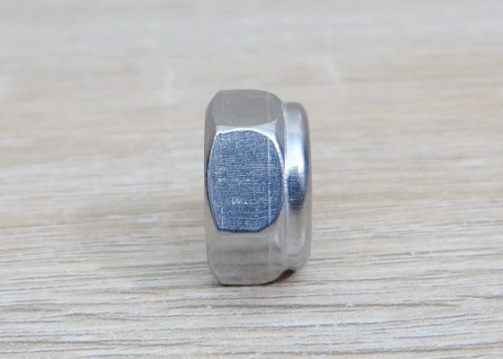 หัวน็อตล็อค Hex Lock Nut M10x1.5