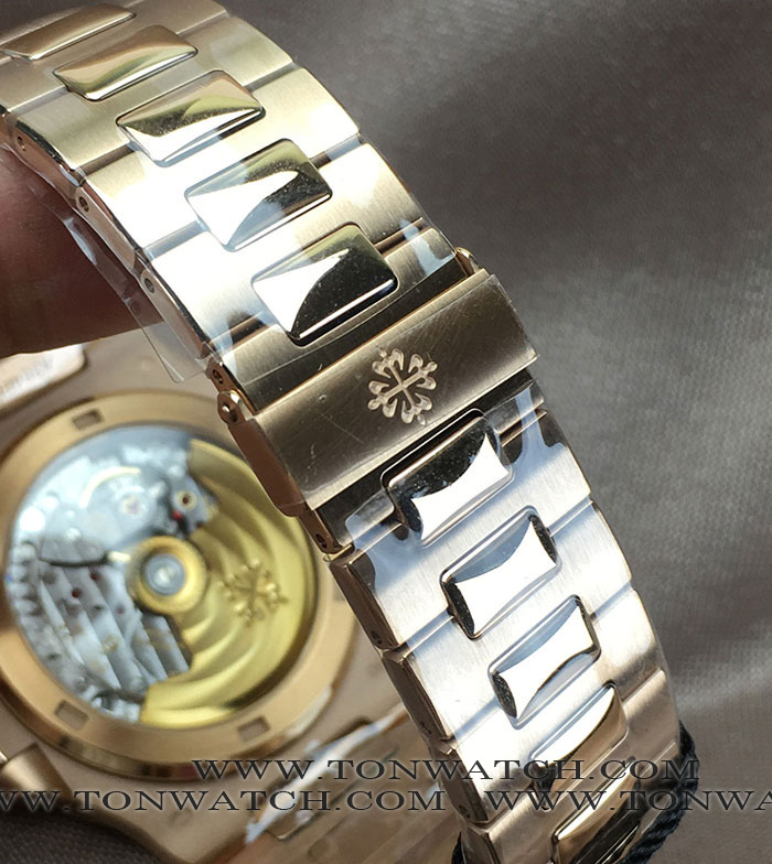 PATEK PHILIPPE NAUTILUS 5711R PPF