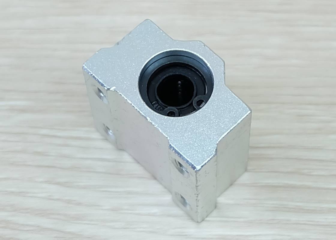 SCS8UU Linear Ball Bearing Block 8mm