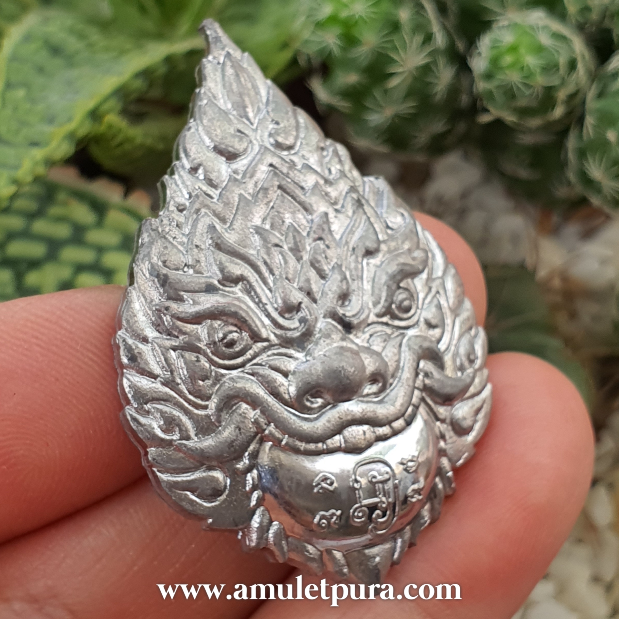 พระราหู รุ่นรวยทรัพย์(เนื้อตะกั่วอวน)ปี60 หลวงพ่อรักษ์ วัดสุทธาวาสวิปัสนา จ.พระนครศรีอยุธยา(มีโค้ด หมายเลข3/แจกผู้ร่วมงาน จัดสร้าง 600 เหรียญ)