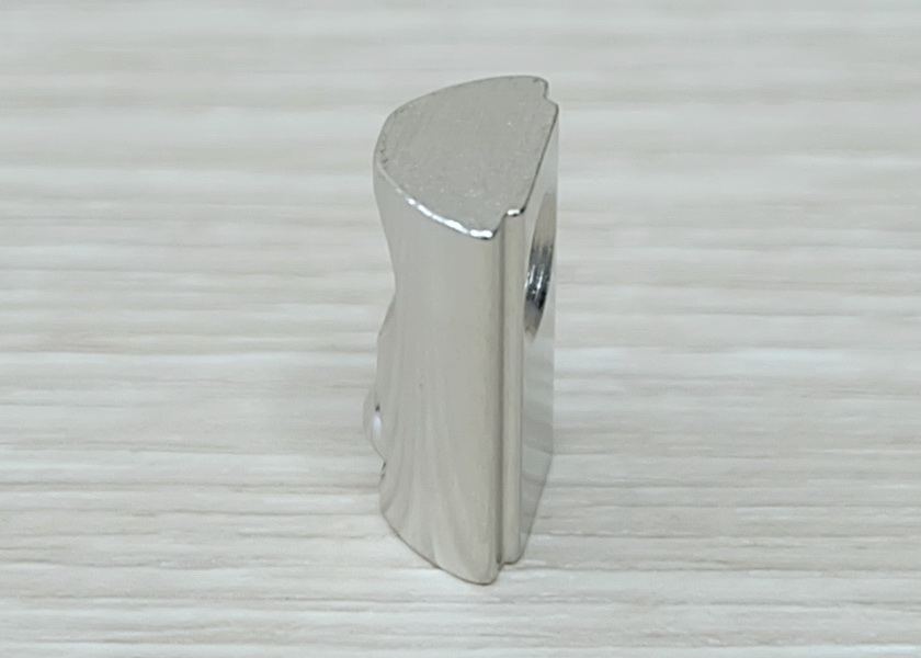 M6 Shrapnel Steel Ball Nut สำหรับ Series 30 Alu Profile (แพ็ค 20 ตัว)