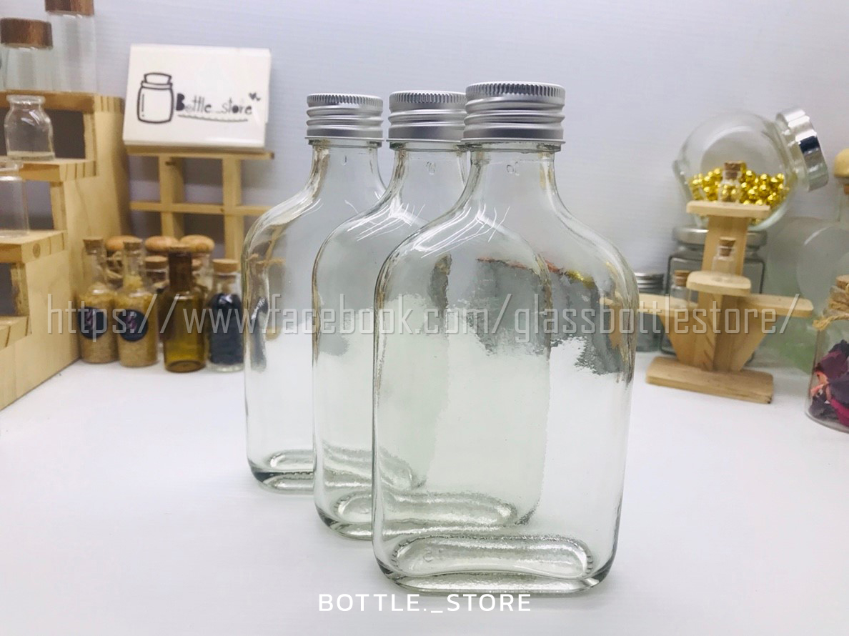 ขวดแก้ว แบน 180ml ฝาเกลียวสีเงิน สำเนา