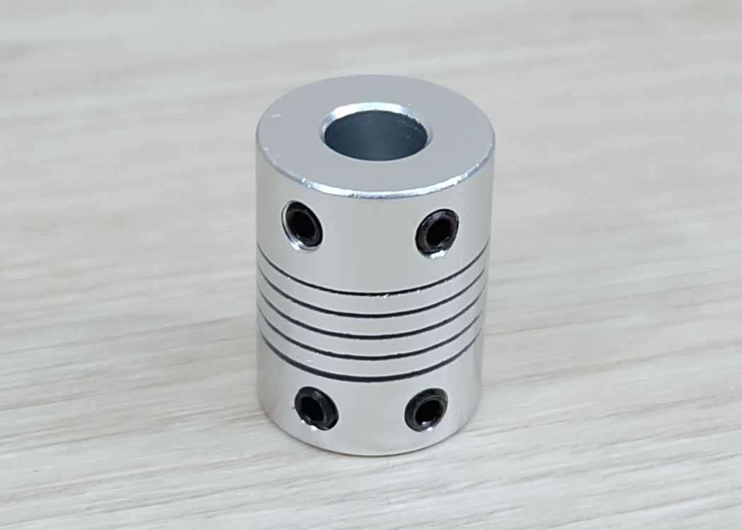 5 x 8 mm RS-Flexible Shaft Coupling D20 L25 mm