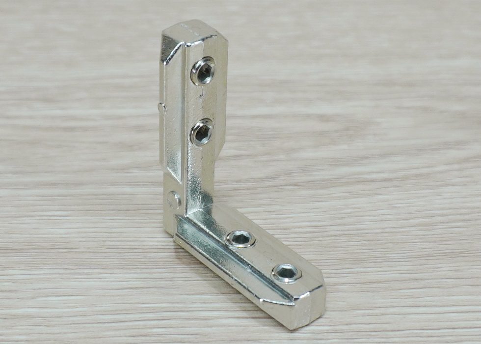 Inner Bracket 4-Hole สำหรับ Series 30 Alu Profile + น็อตยึด M6