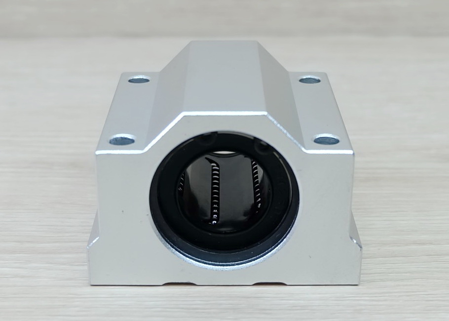 SCS25UU Linear Ball Bearing Block 25mm