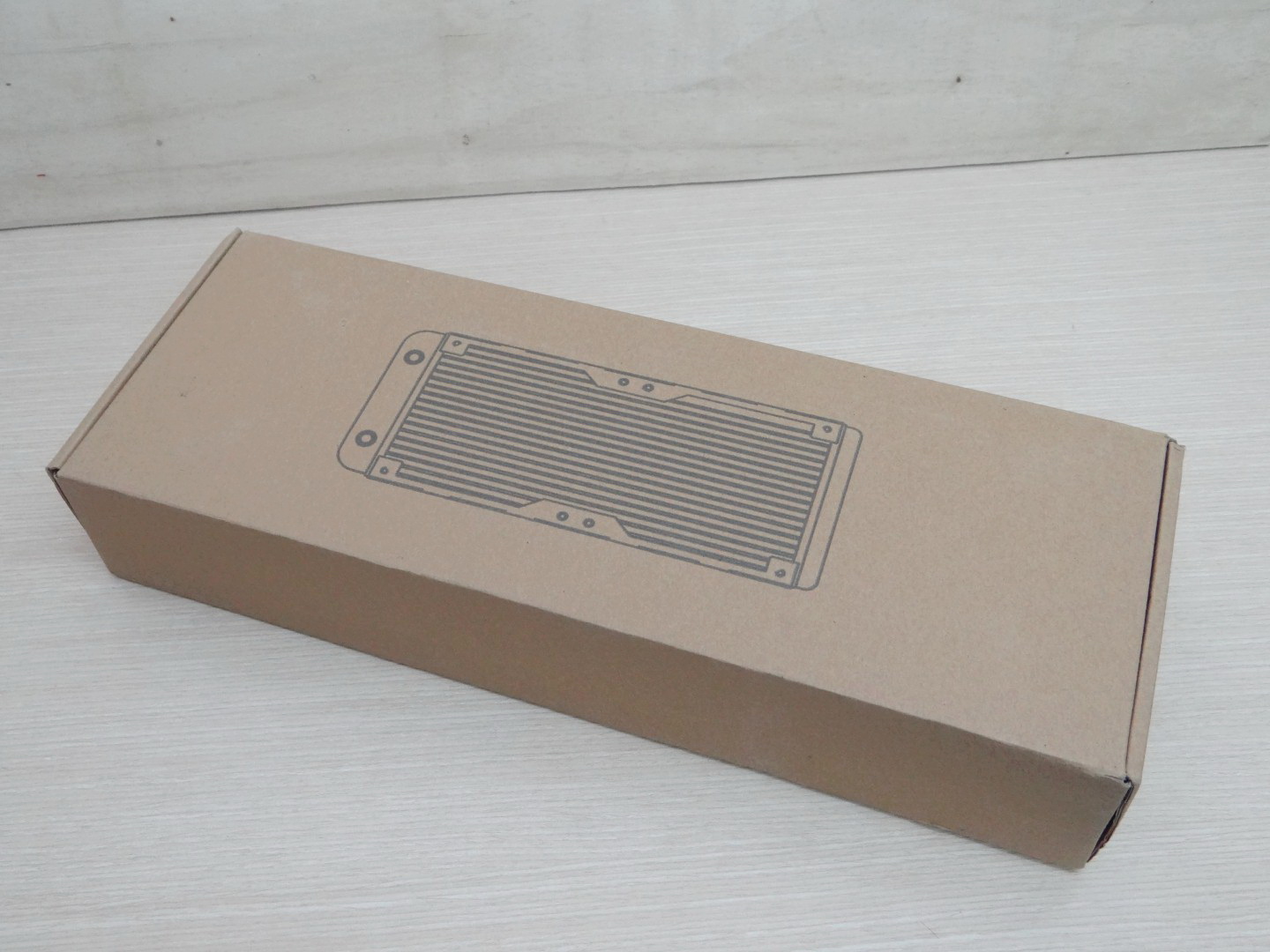 360mm (หัวจุก 10mm) Aluminum Radiator Water Cooling 18 Tube Heat Exchanger + 3 Fan 12V DC