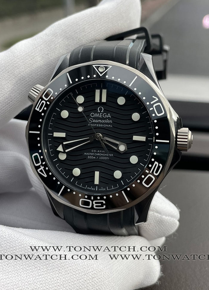 OMEGA 300M BLACK CERAMIC VSF