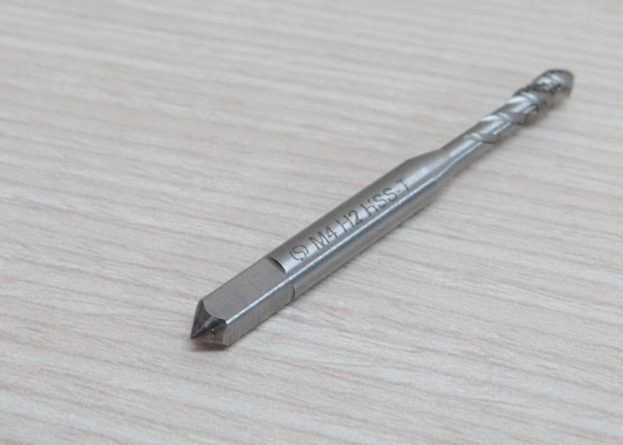 Spiral Flute Tap M4 x 0.7 HSS screw tap