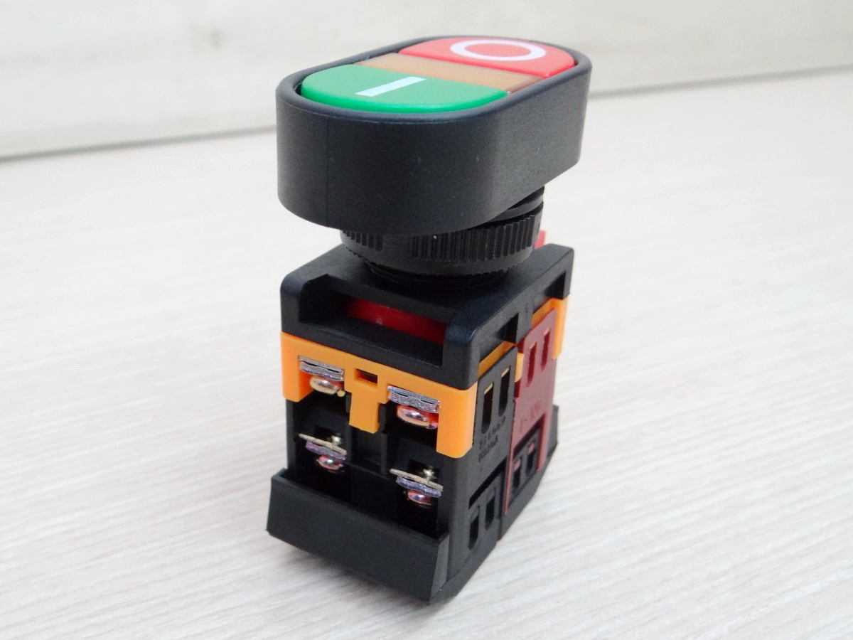 APBB-22N Control Push Button Switch With (220V LED light) Start/Stop 10A/600V (กดติด-ปล่อยดับ)