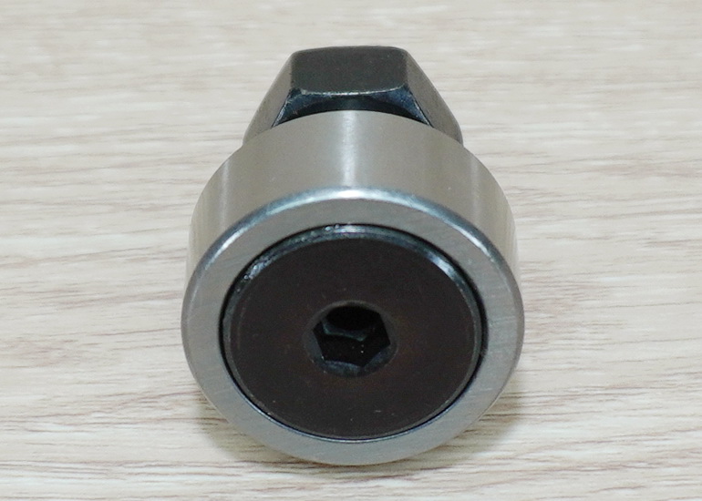 CF12/ KR30 Cam Follower Needle Roller Bearing M12x1.5mm