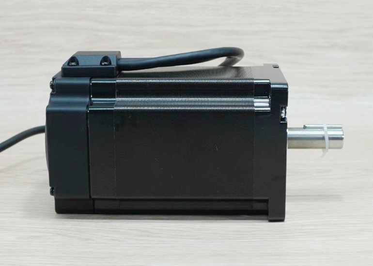 86CME85 Closed Loop Stepper Motor (Nema 34) แรงบิด 8.5N.m 6A Shaft 14mm + CL86C Driver