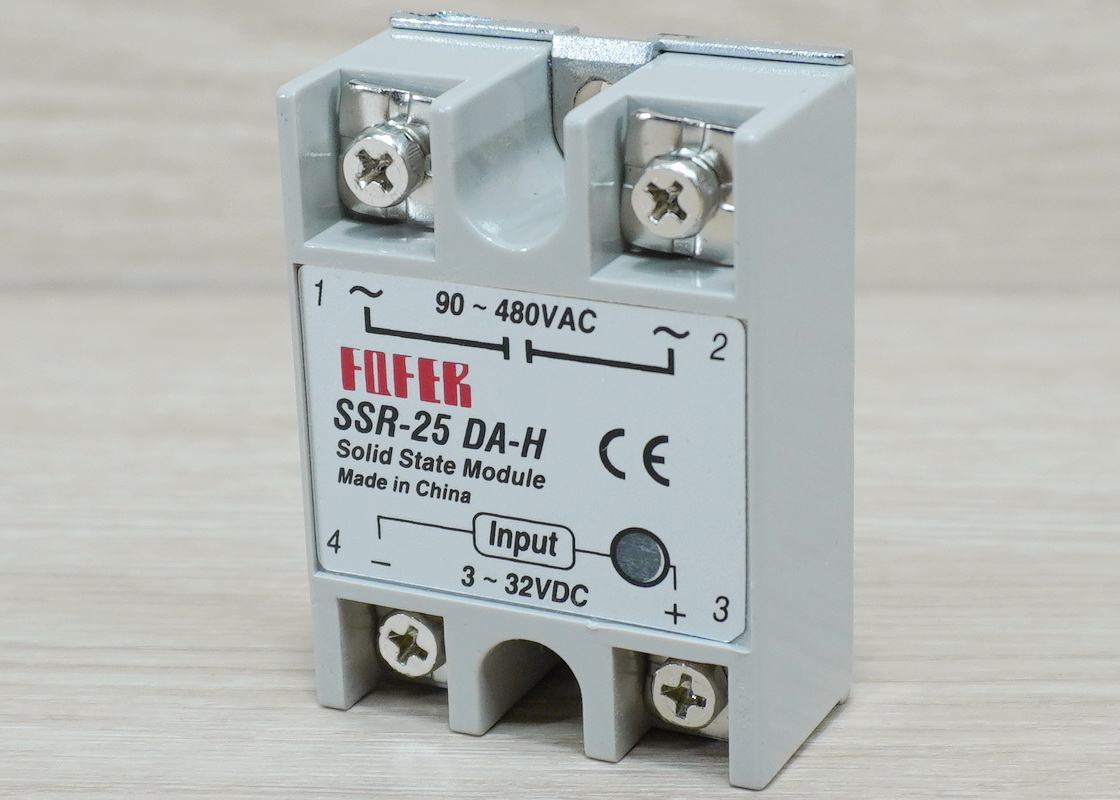 Solid State Relay, SSR-25DA-H, input 3-32VDC output 90-480VAC, 25A