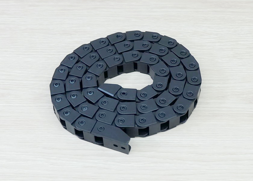 10 X 10 mm Cable Drag Chain R28mm ยาว 1M และ End Connectors