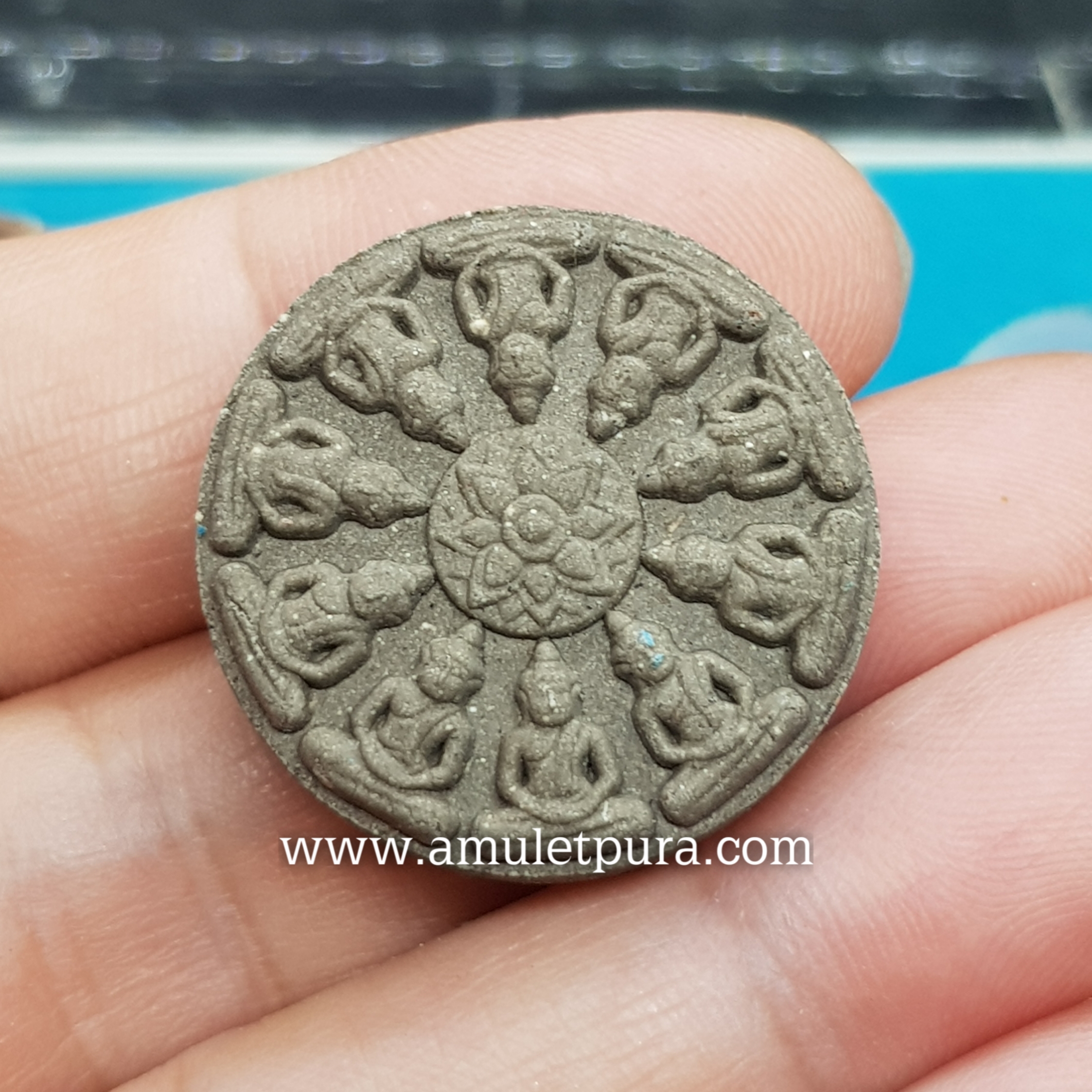 พระสังกัจจายน์ มหาเมตตา(1 ชุดมี 3 องค์ ผงพุทธคุณ,ผงธูป,ชานหมาก)รุ่นสวัสดิมงคล ปี53 หลวงพ่อสวัสดิ์ วัดศาลาปูน พระนครศรีอยุธยา(ตอกโค้ดด้านหน้า)