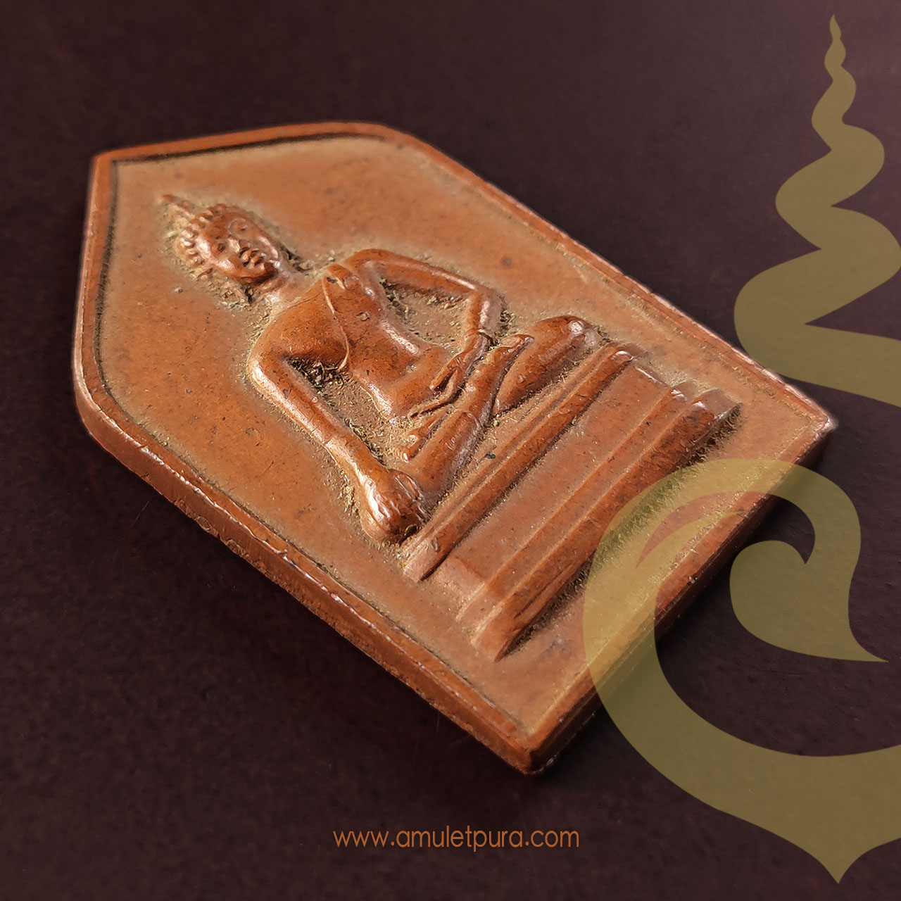 เหรียญห้าเหลี่ยม พระพุทธเชียงแสนสิงห์หนึ่ง หลังลายเซ็น จอมพล ป. พิบูลสงคราม ปี2494 หน้าชัด สวยมาก #2