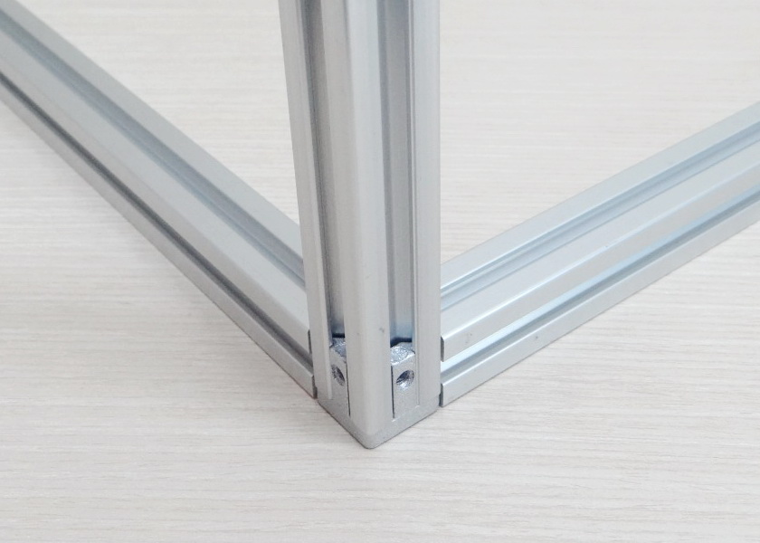 3 Way L-Bracket สำหรับ Series 20 Alu Profile (4-Hole)