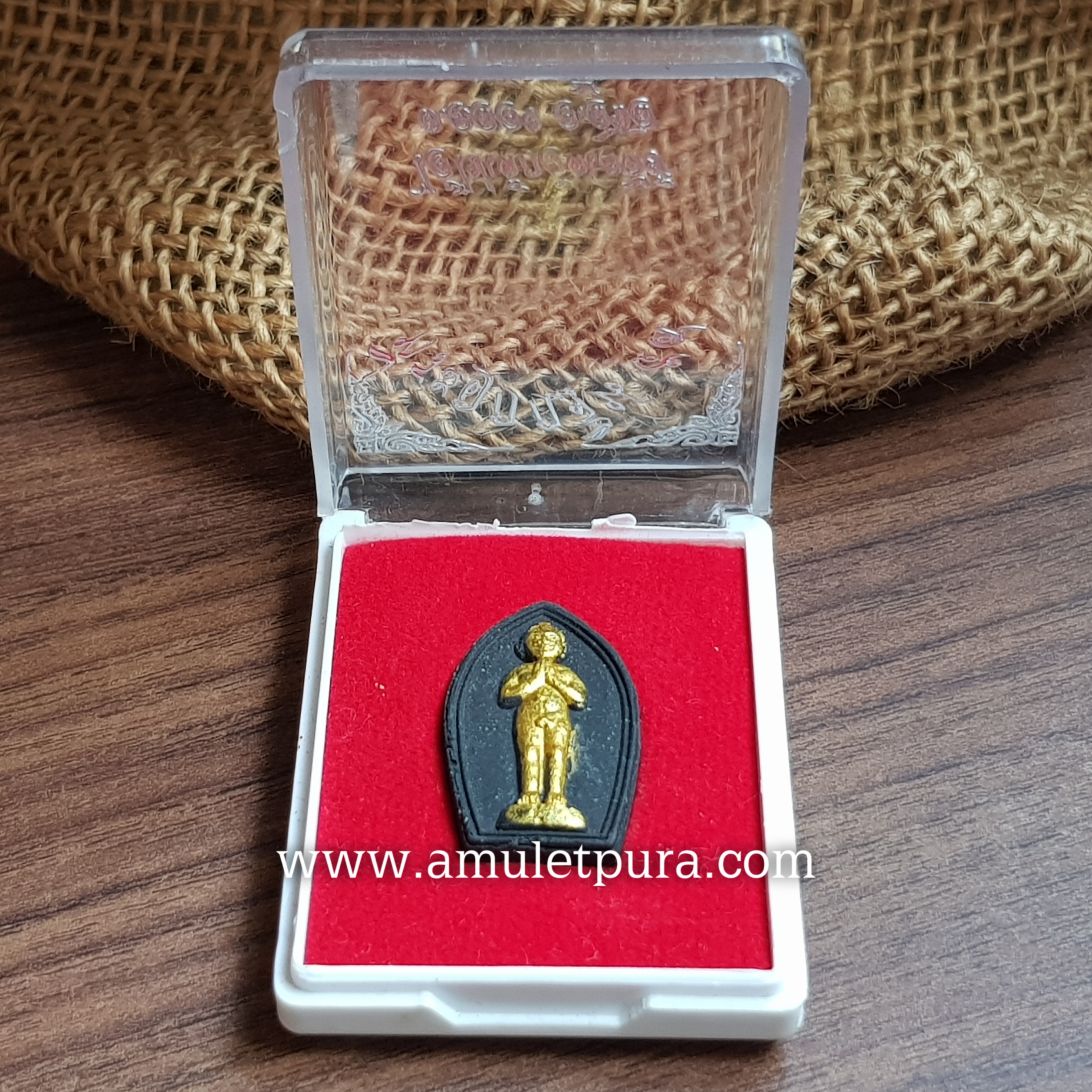 ไอ้ไข่เด็กวัดเจดีย์(ผงพุทธคุณดำปิดทอง)รุ่นที่ระฤกกฐิน๕๙ วัดเจดีย์ จ.นครศรีธรรมราช(ตอกโค้ด)