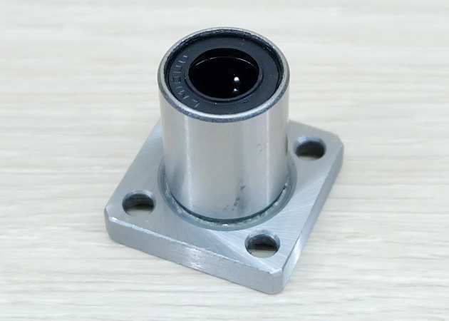 LMK10UU 10x19x29mm Square Flange Linear Ball Bearing 10mm