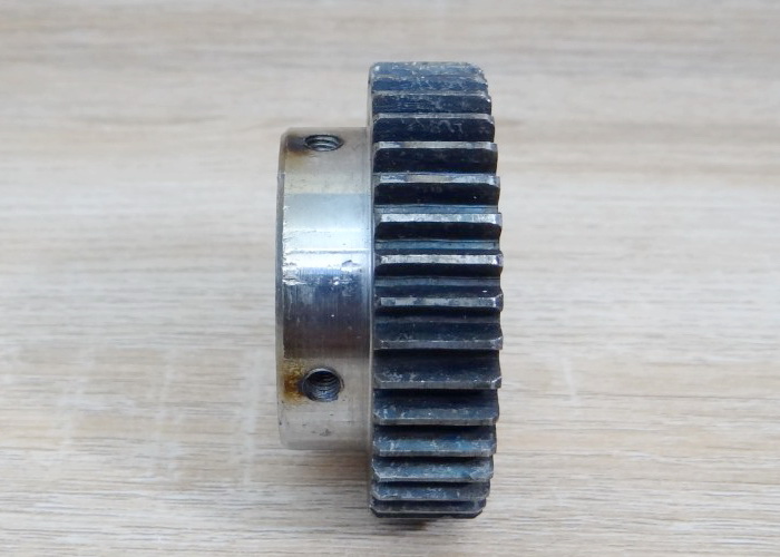 Spur Gear Pinion 1.5 Mod 40Teeth Bore 15mm - Hole & keyway (straight teeth - เฟืองตรง)