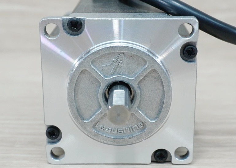 Leadshine - Stepper Motor (Nema 23) แรงบิด 2.3N.m 5A Shaft 8mm (57CM23) 30cm Cable