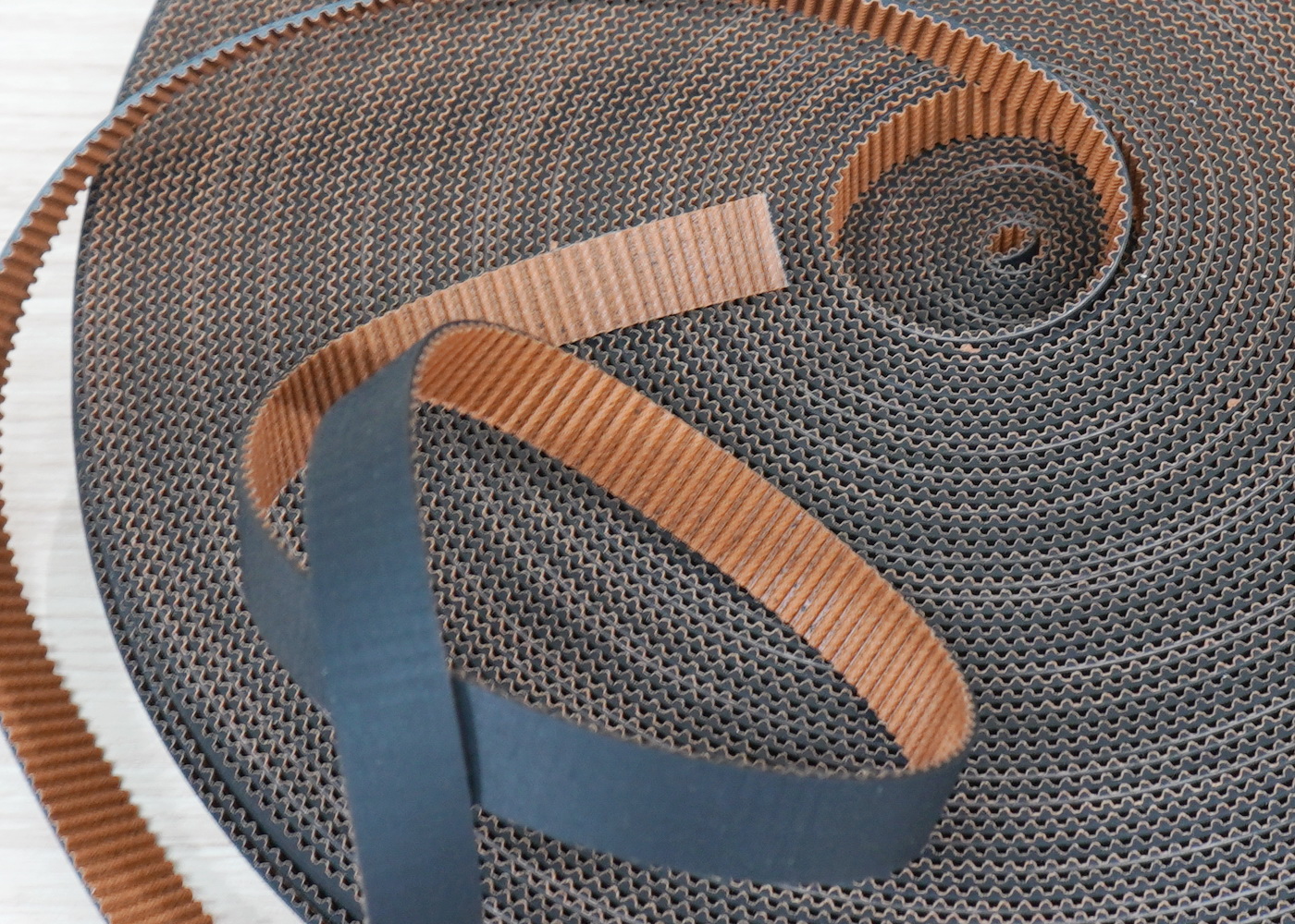 2GT-10mm Dustproof Neoprene Timing Belt Fiberglass Core สีดำ (ราคา/1เมตร)