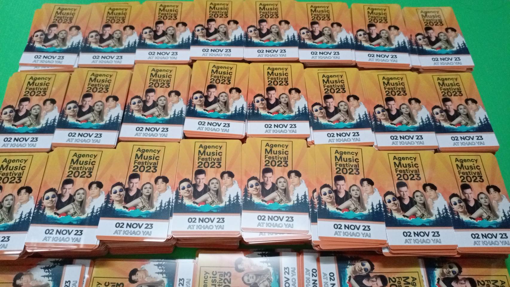 บัตรตัวอย่าง บัตรคอนเสิร์ต บัตรมีทติ้ง การ์ดปาร์ตี้ การ์ดงานเลี้ยง บัตรที่ระลึก