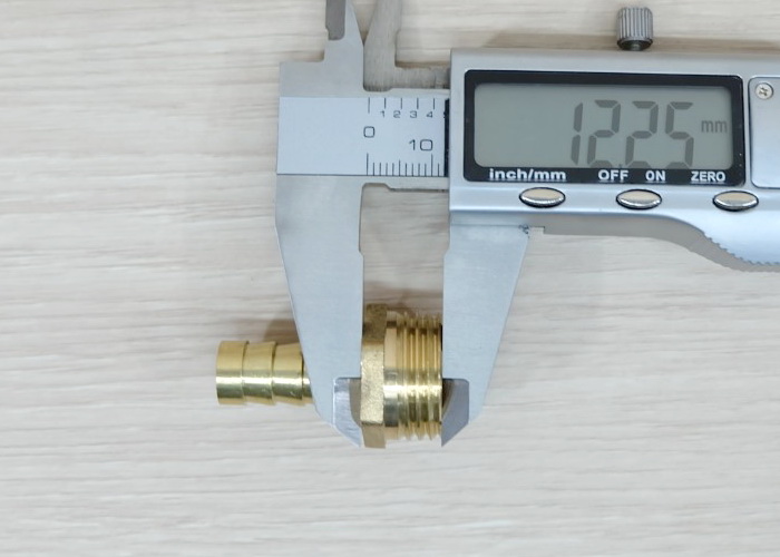 Male Thread 1/2BSP (20.5mm) to Straight Barb Tail 10mm Brass Connector