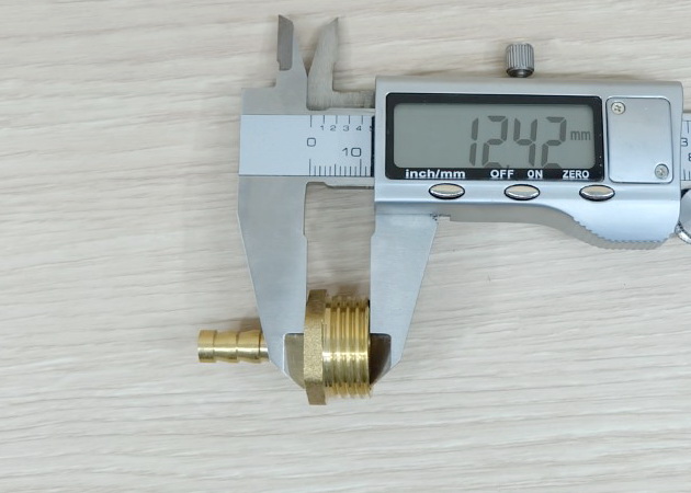 Male Thread 1/2BSP (20.5mm) to Straight Barb Tail 6mm Brass Connector