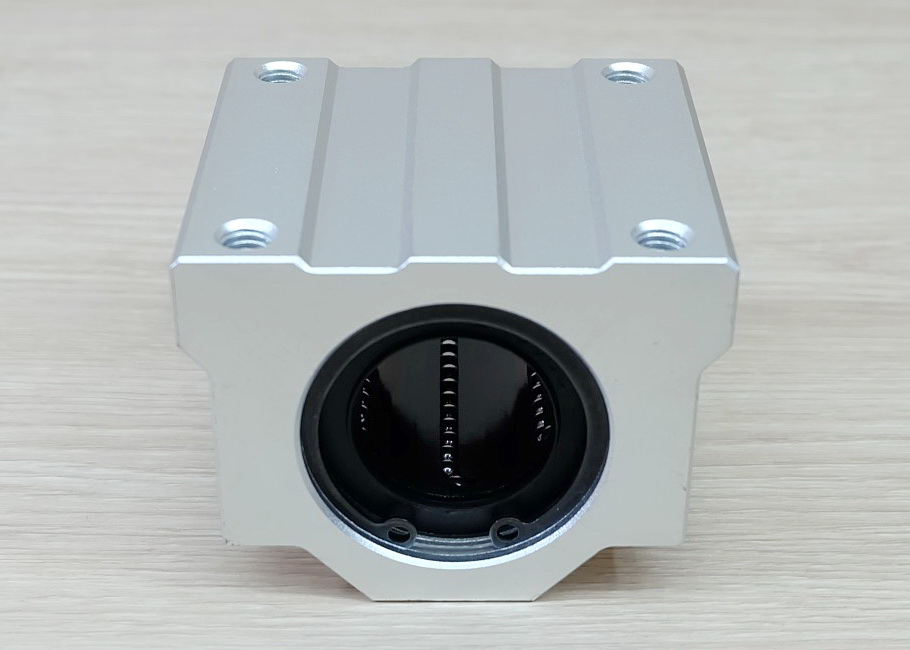 SCS30UU Linear Ball Bearing Block 30mm