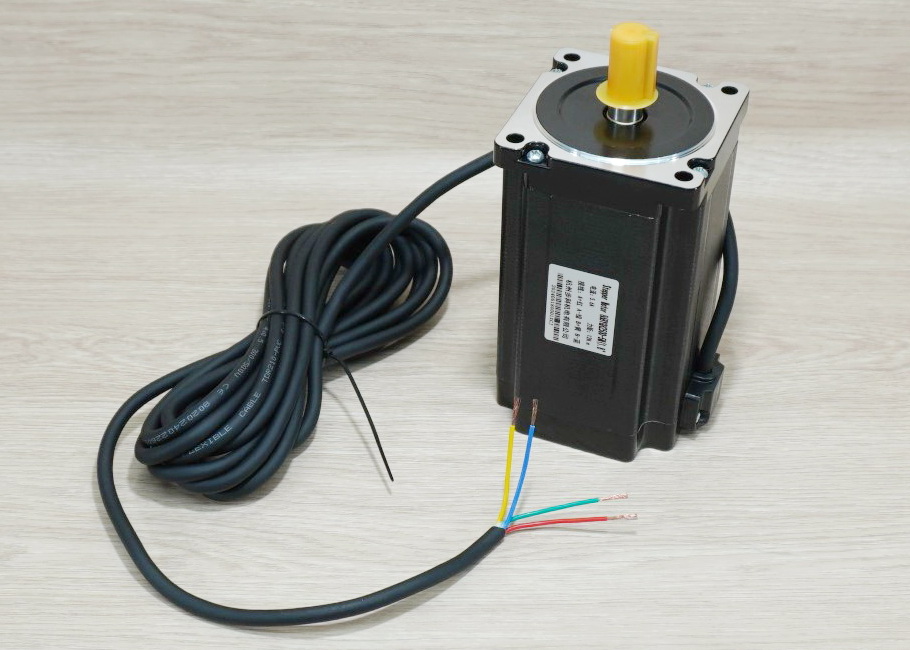Stepper Motor (Nema34) แรงบิด 12N.m 5.6A Shaft 14mm (86BYGH250D) - 5m Cable