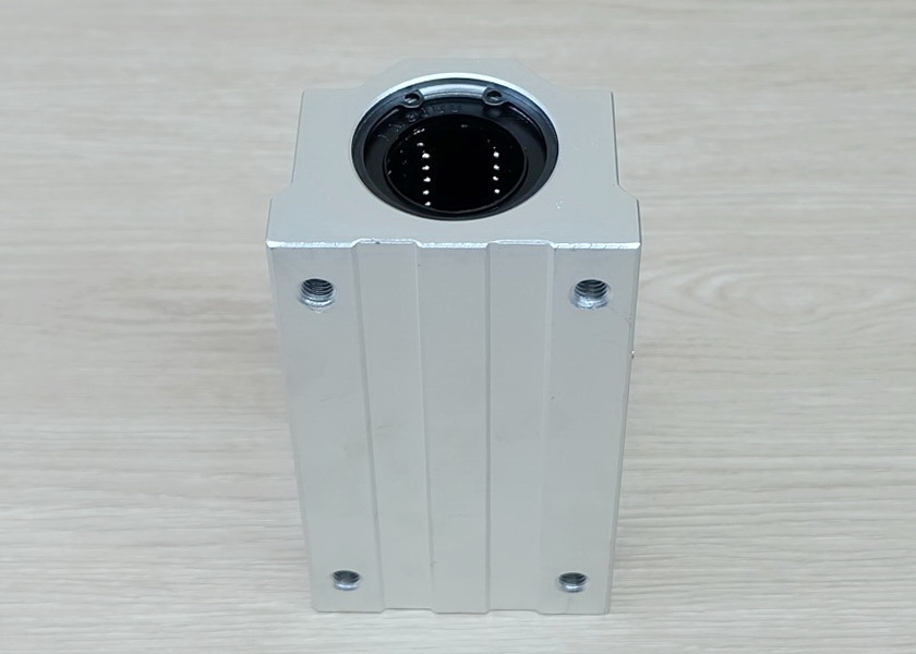 SCS30LUU Linear Ball Bearing Block 30mm