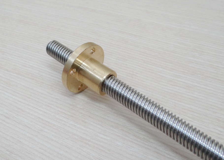 T12 Lead Screw Dia 12mm ยาว 750mm (Lead 8mm) + Copper Nut