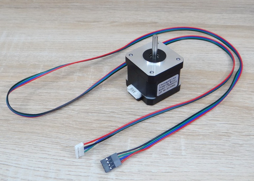 Usongshine - Stepper Motor (Nema17) แรงบิด 42 N.cm 1.5A (17HS4401S) Black End