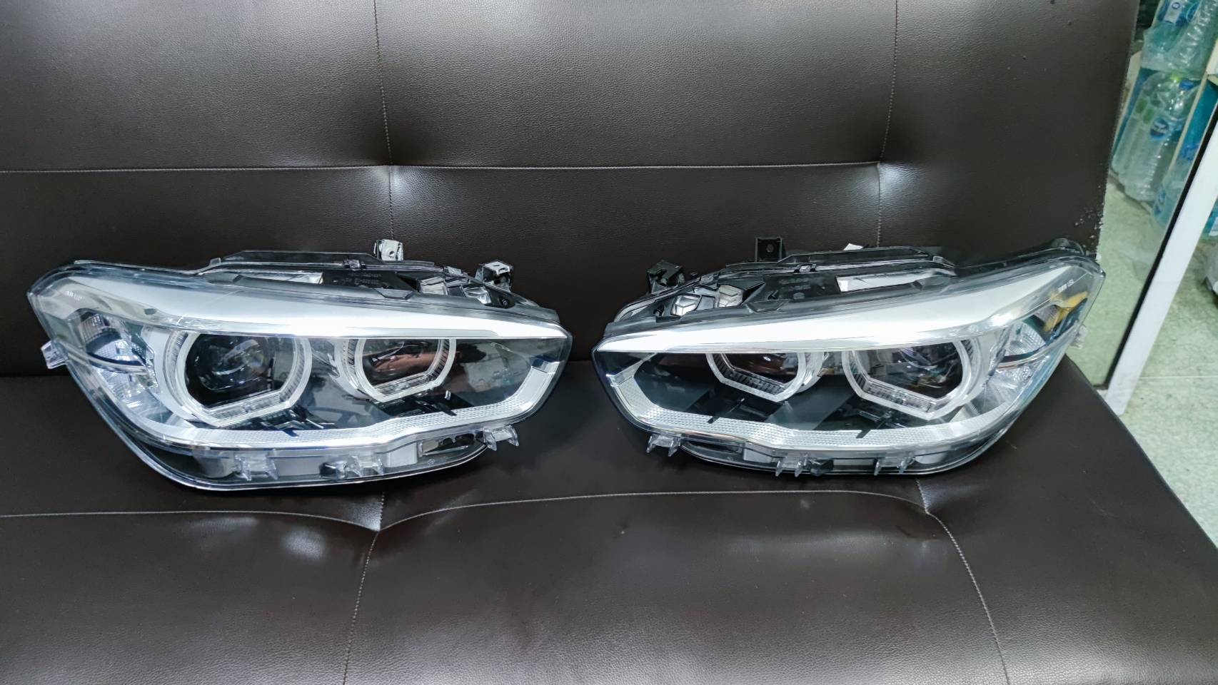 เสื้อไฟหน้า BMW F20 XENON L,R (ซ้าย,ขวา) คู่ละ 24,000 สวย หน้าใส