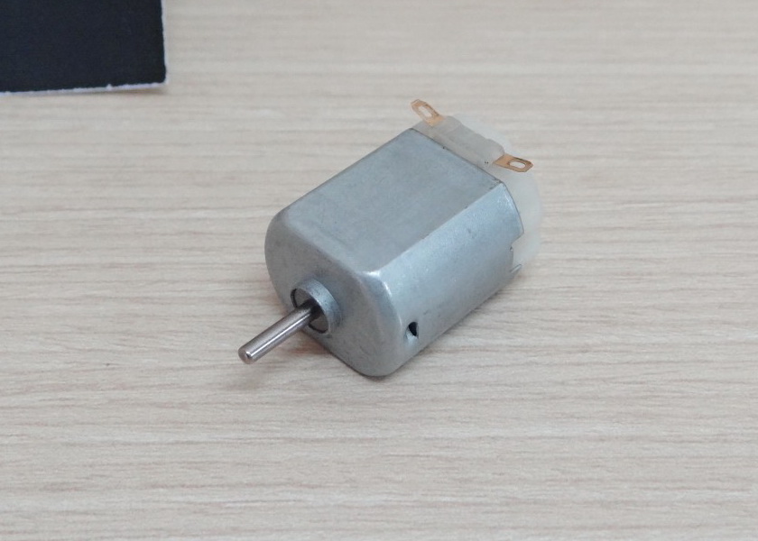 DC R130 มอเตอร์ขนาดเล็ก 3-5 V (ชุด 4 ตัว)