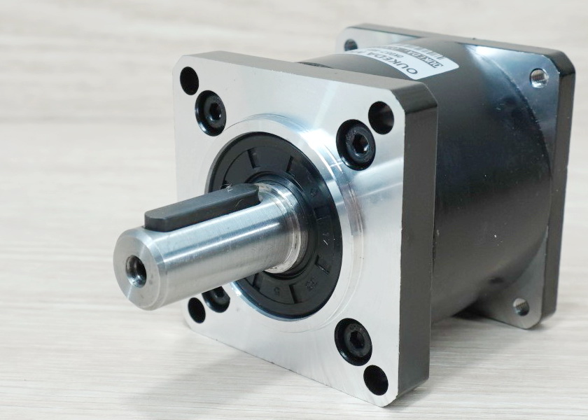Planetary Gearbox Ratio 5:1 NEMA23 Speed Reducer (Shaft IN 8mm - OUT 14mm)