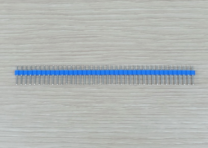Pin Header - Blue ตัวผู้ขาสั้น 2.54 mm แถว 40 Pin (แพ็ค 20 แถว)