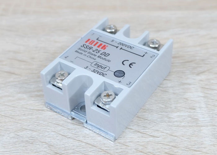 Solid State Relay SSR-25DD, 25A (5-200VDC /3-32VDC)