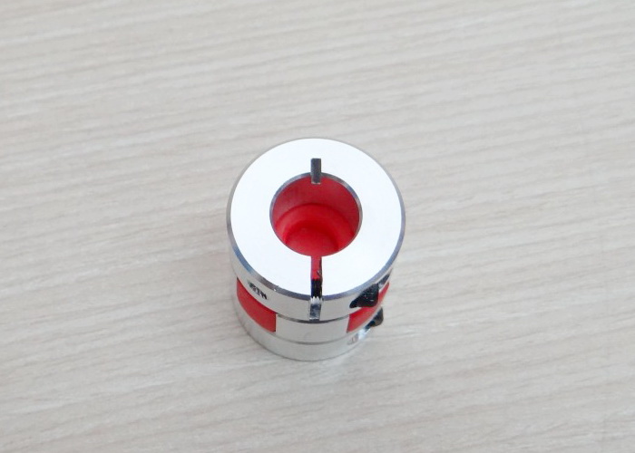 10 x 12 mm XB-Plum Flexible Shaft Coupling D25 L30