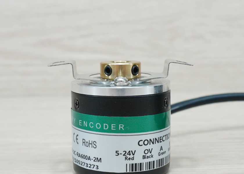 600P/R Rotary Encoder (GTK08-OC-RA600A-2M) for shaft 8mm, NPN, 5-24VDC, Cable 2M