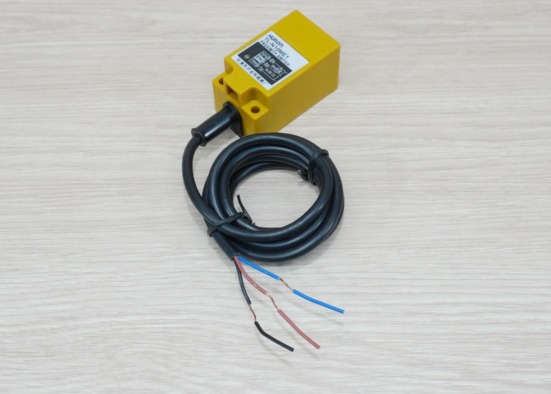 TL-N10ME1 (NPN, NO ระยะ 10mm) 6-36VDC Inductive Proximity Sensor
