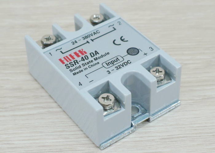 เครื่องควบคุมอุณหภูมิ ระบบ PID รุ่น REX-C100FK02-V*AN (220V/50HZ) + Thermocouple 0 to 400 °c + SSR40DA