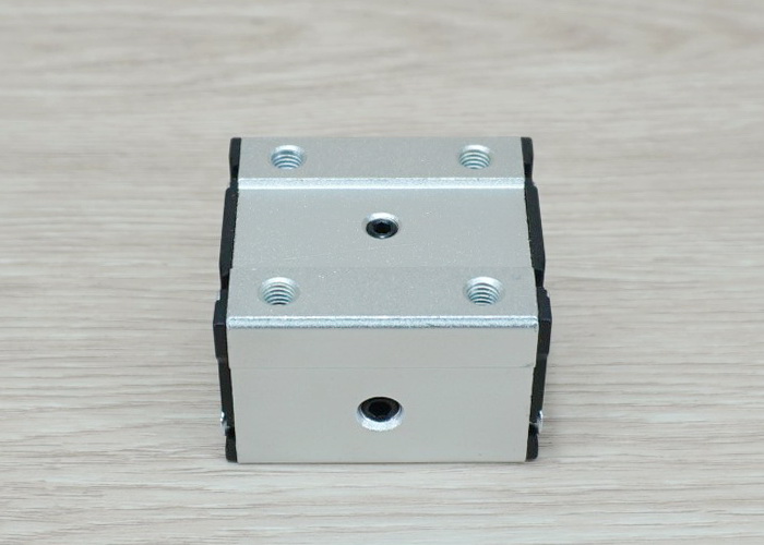 SBR16UU Dust-Proof 16 mm Aluminum Linear Ball Bearing Block