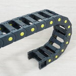25 X 77 mm Cable Drag Chain R100mm ยาว 1M และ End Connectors (Bridge opening)