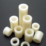 แหวนรองน๊อต Nylon ABS - M4x10mm (20ตัว/ถุง)