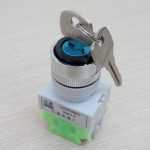 LAY37-20Y3 Rotary Switch + key 3 position 10A Flush NO-OFF-NO 22mm (Self-lock)