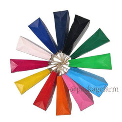 ถุงกระดาษคราฟท์หูเกลียว เบอร์ 5 สีต่างๆ ขนาด 8"1/4 x 11" x 4"1/4 ( 21 x 29 x 11 cm)