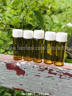 ขวดแก้วจิ๋ว 2ml สีชา ฝาพลาสติกสีขาว