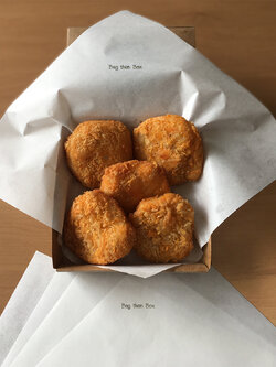 กระดาษรองของทอด ซับมันอาหาร เคลือบPE (FOOD GRADE) ขนาด 7"x7" 200ใบ/แพ็ค