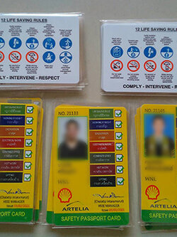 รับทำบัตรแข็งพนักงาน private card บัตรผิวมัน ตากแดดแช่น้ำ สีไม่ลอก